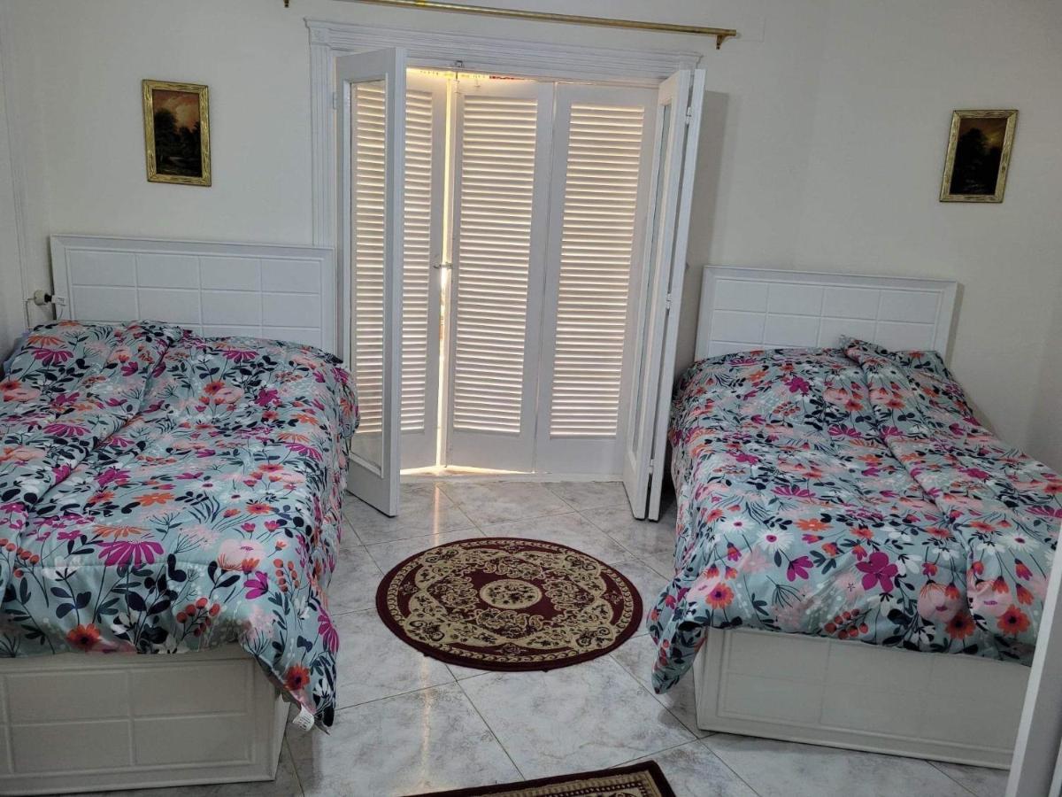 Sea View Garden Retreat: Family-friendly Luxury Apartment Alexandria
